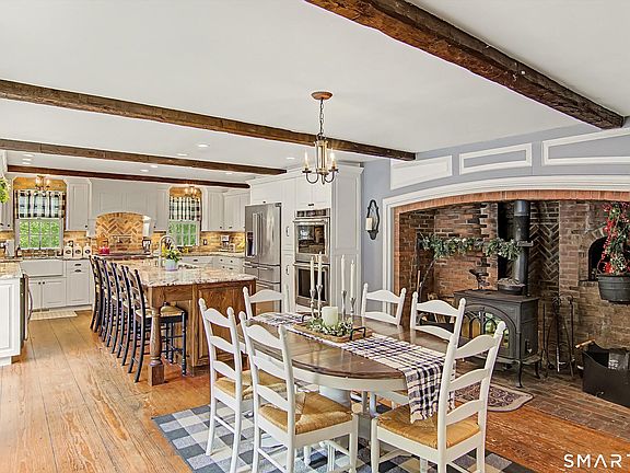 5th image of 1640 Little Meadow Road