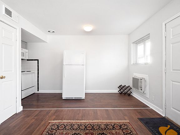 2nd image of 4156-4160 Folsom Ave #4156-A