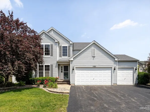 17802 Hedgewood Dr, Lockport, IL 60441