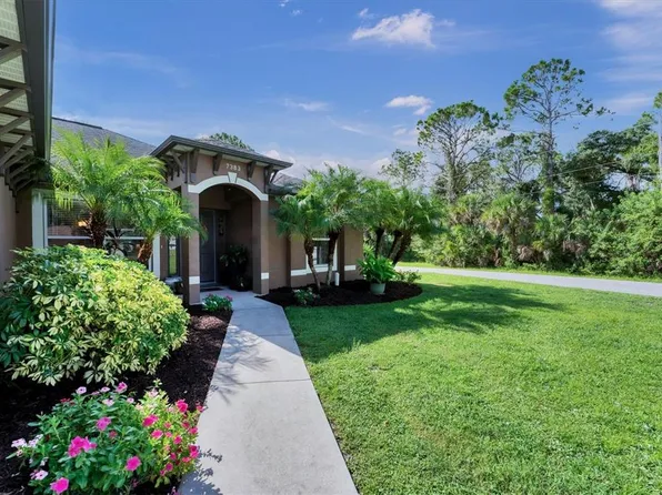 7383 Cameo Cir, North Port, FL 34291