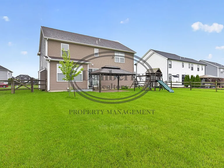 24989 Reddington Ct — Photo 42