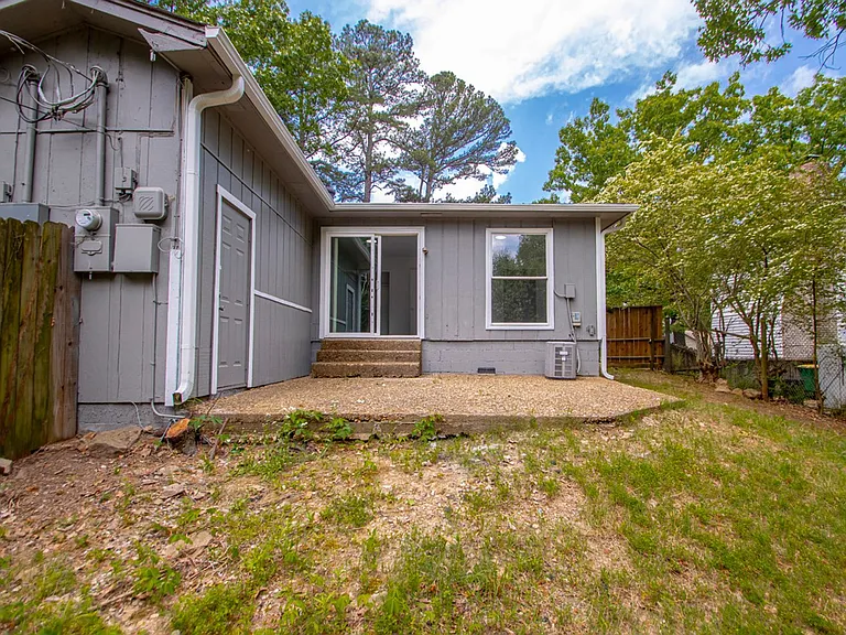 615 Mimi Ln — Photo 23