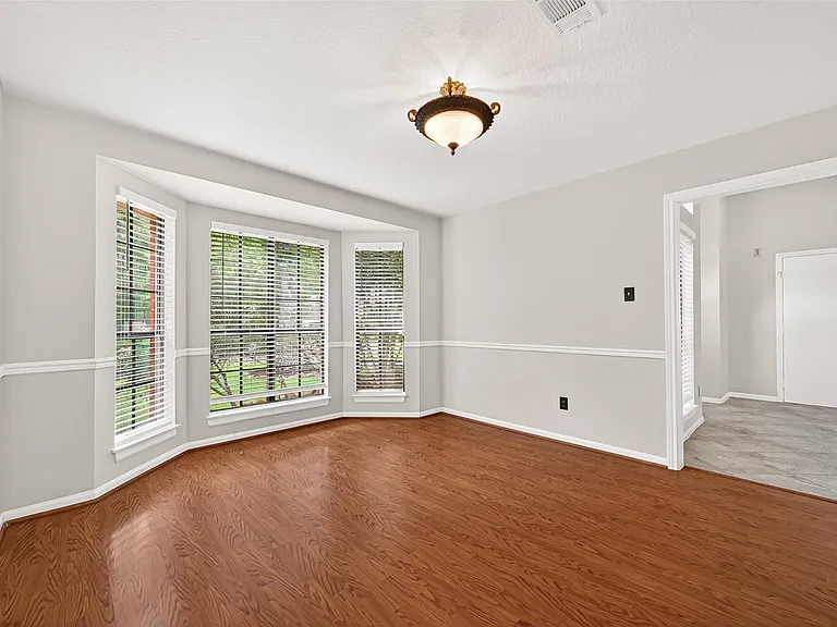 34 Green Slope Pl — Photo 20