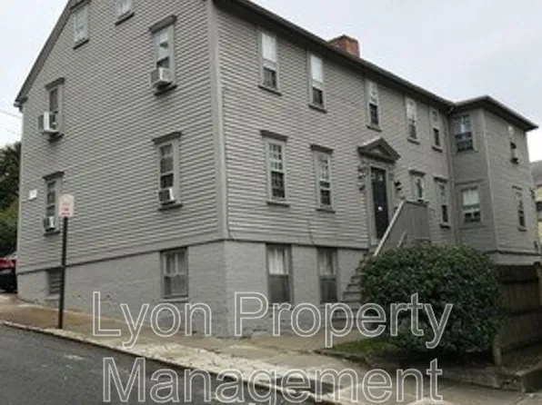39 Bowen St #1, Providence, RI 02903