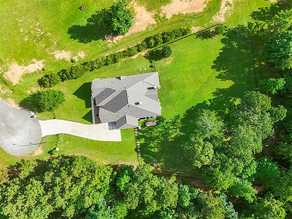 4th image of 310 Scenic Lake Ct