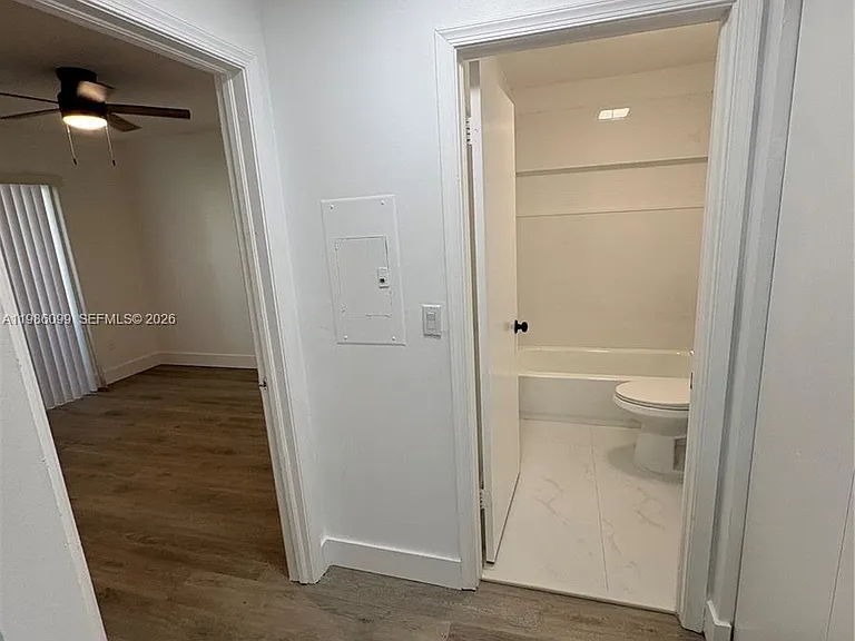 1500 NW 4th Ave #306 — Photo 5