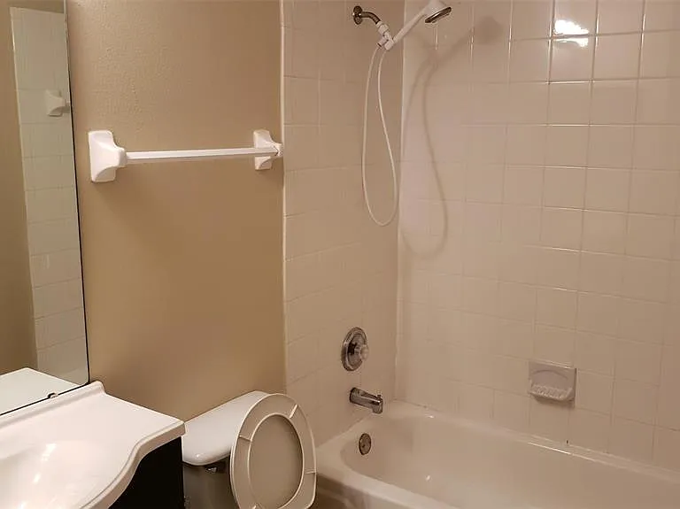 636 Majesty Dr — Photo 14