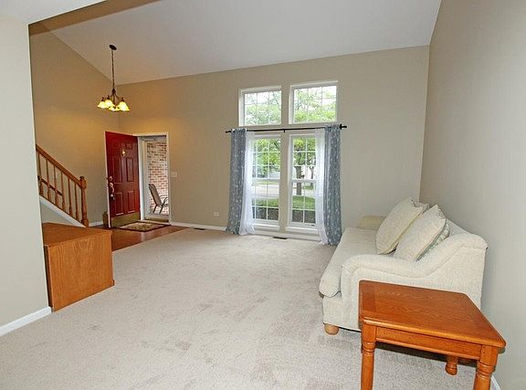 4th image of 713 Crossland Dr #713