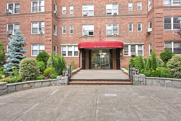 Sold by EXP Realty NYC | media 2