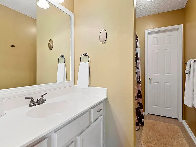 10527 Bay Tree Dr — Photo 17