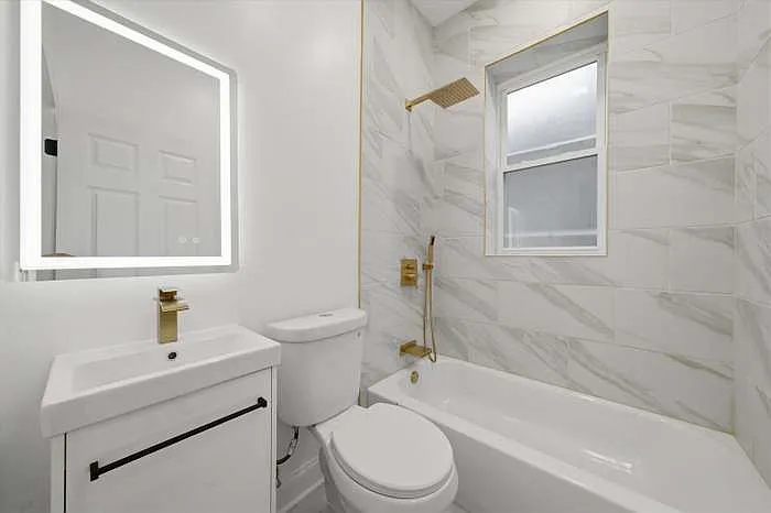 4 bed, 1200 sqft, $2,050 — Photo 4