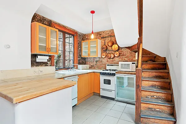 Rented by Compass | media 1