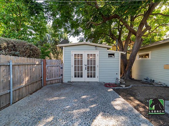 4th image of 639 N La Fayette Park Pl