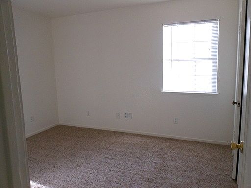 2nd image of 2812 16th Ave