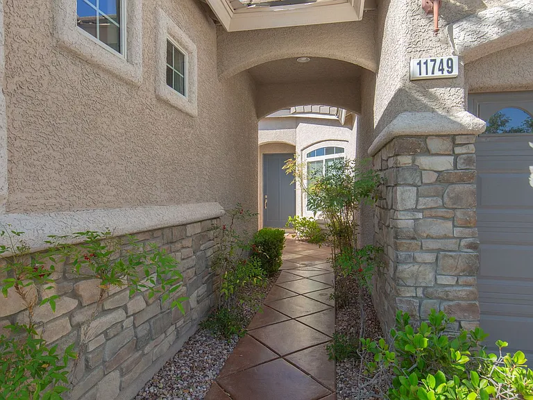 11749 Stonewall Springs Ave — Photo 4