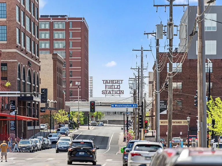 700 Washington Ave N #208 — Photo 27