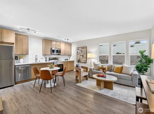 6547 42nd Avenue SW #303, Seattle, WA