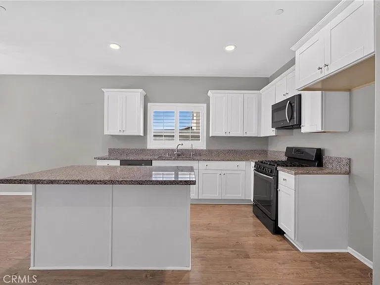 30151 Meadow Oaks St — Photo 16