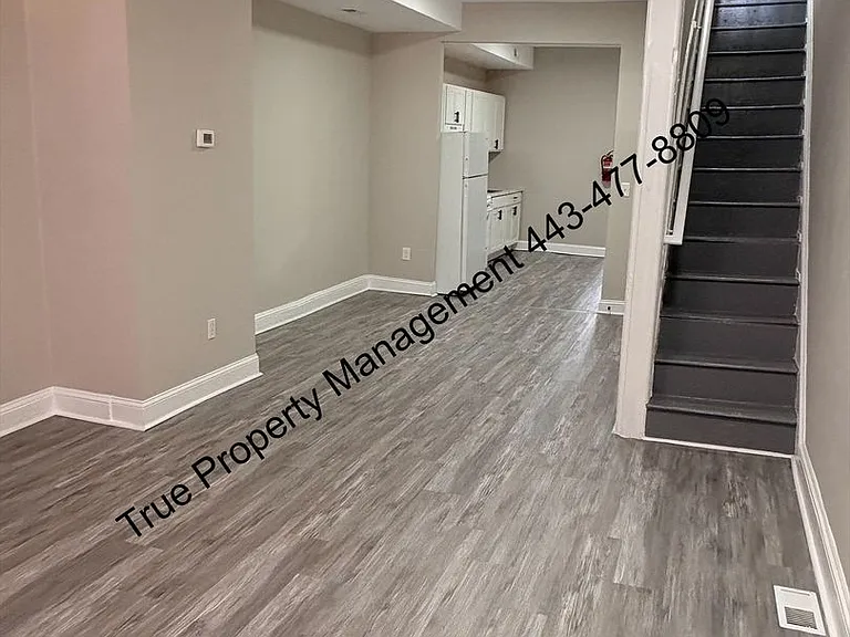 5208 Denmore Ave — Photo 2