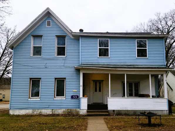 53 W 9th St, Winona, MN 55987