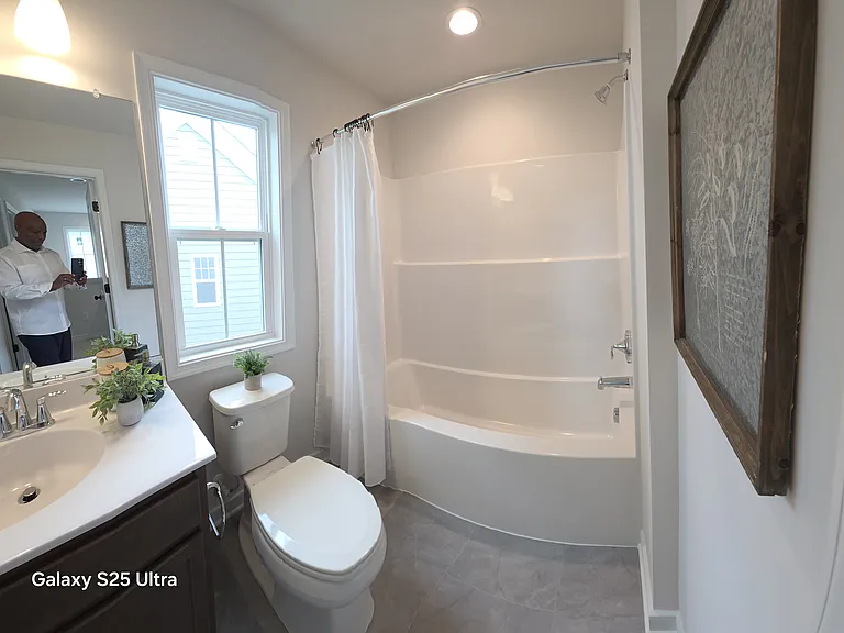 8443 Villetta Pointe Ln #8443 — Photo 11