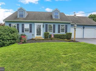 8123 Elizabethtown Rd, Elizabethtown, PA 17022