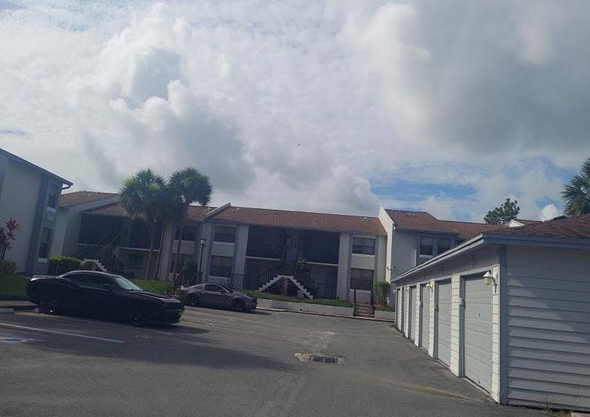 2nd image of 2024 Blue Hawk Ct Unit 1822