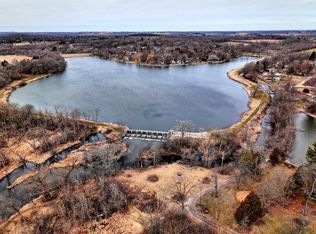 35504 Delmonte Dr, Burlington, WI 53105