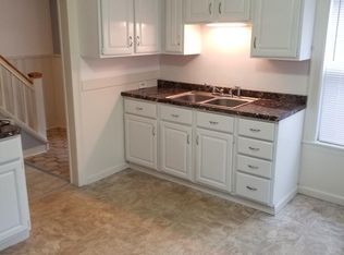 4 Cedar St, Vernon, CT 06066