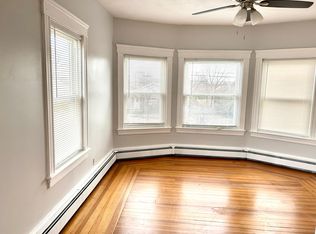 402 Armistice Blvd FLOOR 2, Pawtucket, RI 02861