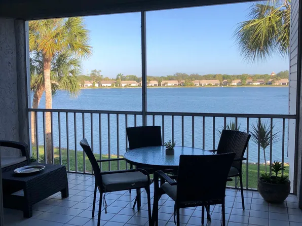 2611 Citrus Lake Dr #C-204, Naples, FL 34109