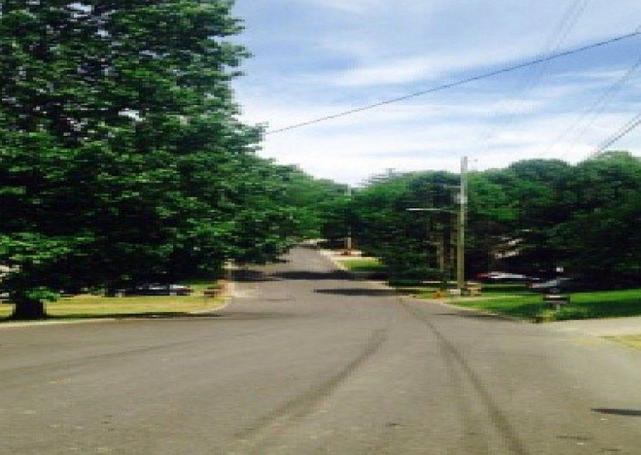 2nd image of 323 Forest Park Rd #1-4