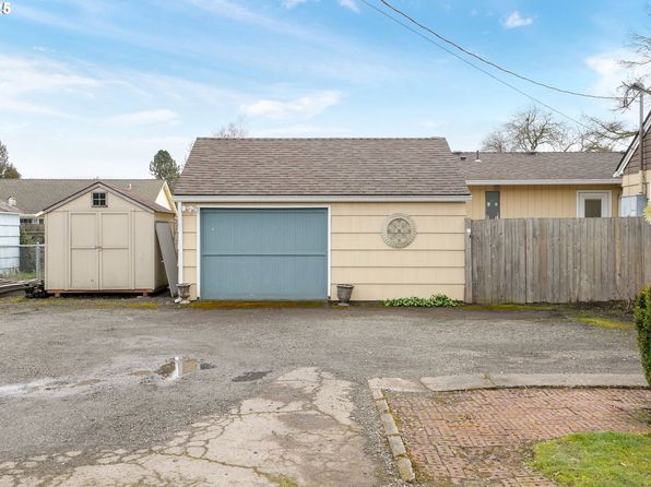 salem-oregon-53017115 picture