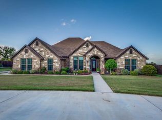 625 E Highland Rd, Ovilla, TX 75154