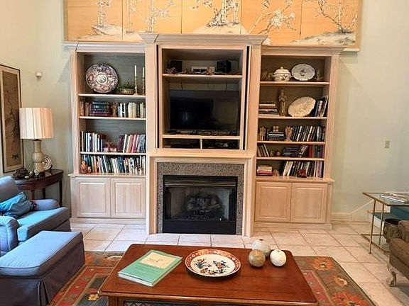 4th image of 127 Bayou Oaks Cir