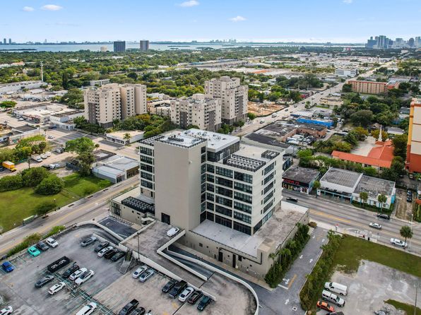 7920 NE 2nd Ave #305