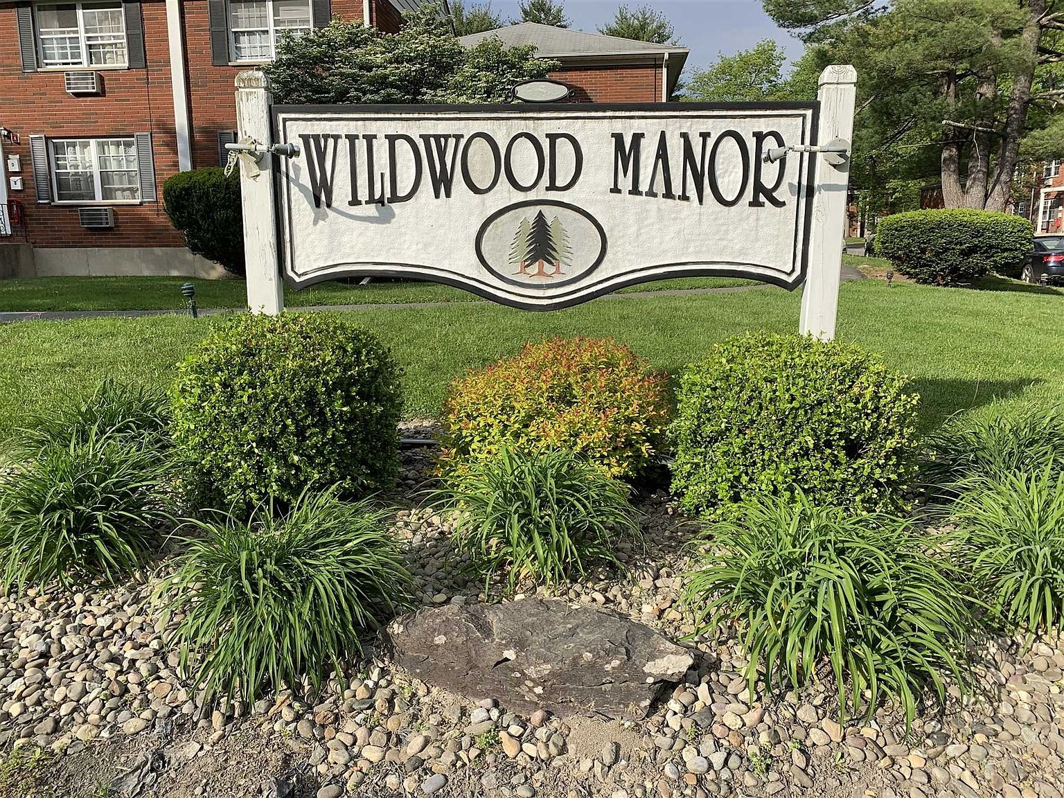 5 Wildwood Dr, Wappingers Falls, NY 12590 Zillow