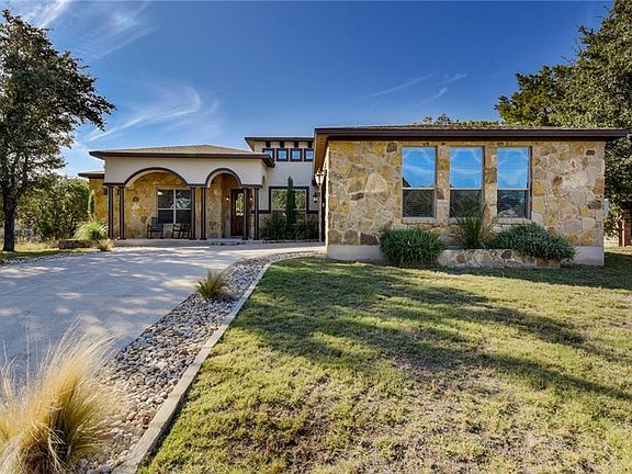 5th image of 21442 Lakefront Dr