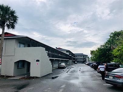 3rd image of 900 S Peninsula Dr APT 211
