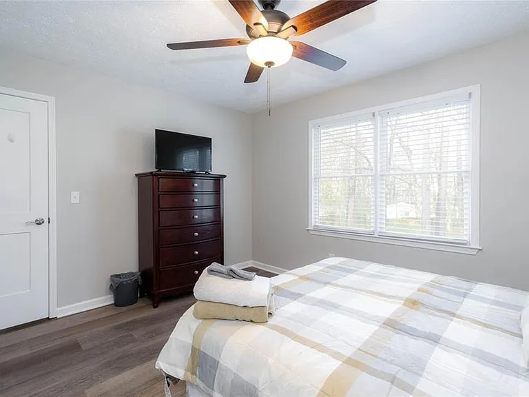 302 Independence Way — Photo 43