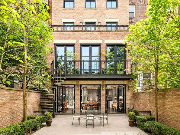 333 W 20th St, New York, NY 10011