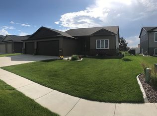 2310 12th St W, West Fargo, ND 58078