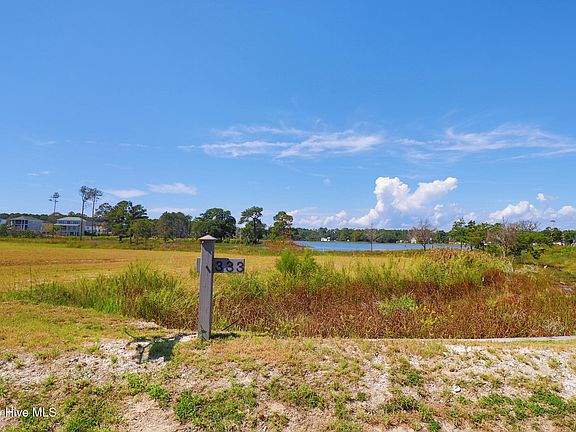 3rd image of 537 Freedom Park Road