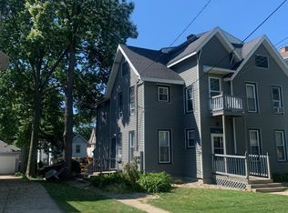 1034 Spaight St #2, Madison, WI 53703