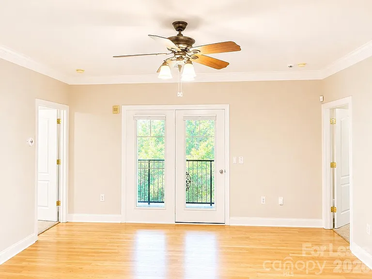 785 Magnolia Ave — Photo 4