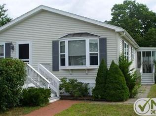 11 Headlands Dr, Plymouth, MA 02360