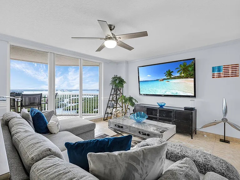 5049 N Highway A1A #1905 — Photo 15