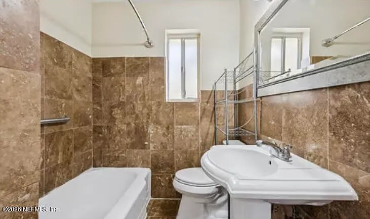 2159 Riverside Ave #7 — Photo 16
