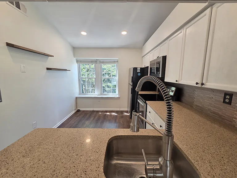 3431 Lakeside View Dr #154 — Photo 8