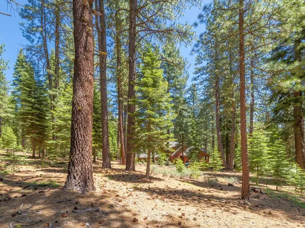 11752 Saddleback Dr, Truckee, CA 96161
